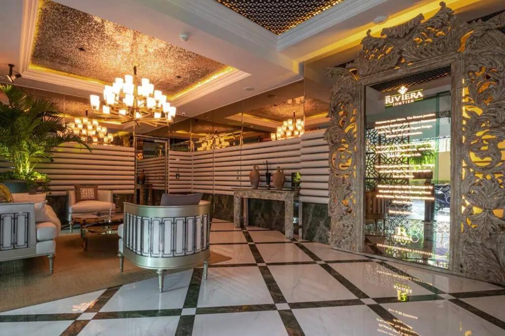 Appartamento The Riviera Jomtien Esterno foto